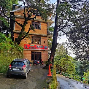 Bed & Breakfast Jakhu Vibes, Shimla