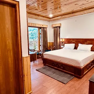 Hotel Shalom Hillcrest, Shimla